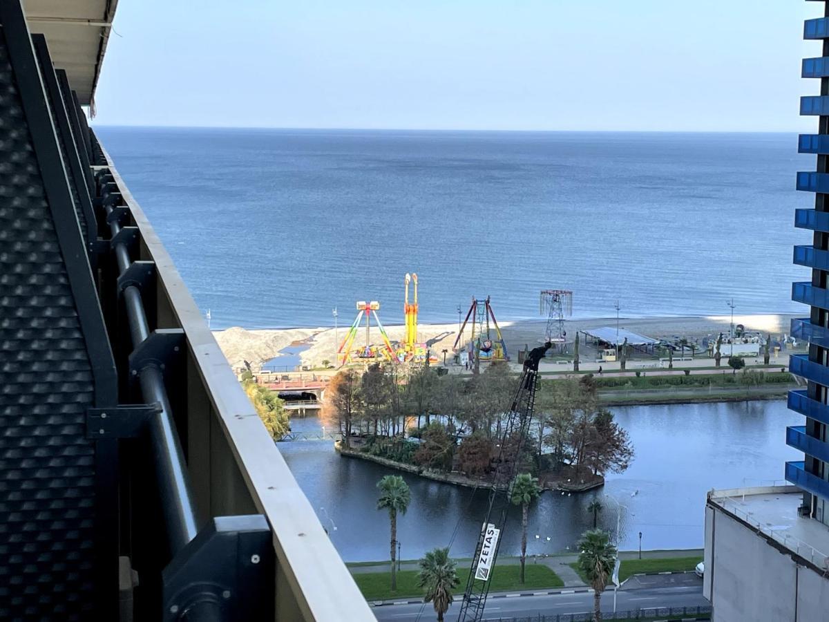 Orbi City Sea View Batumi Eksteriør billede