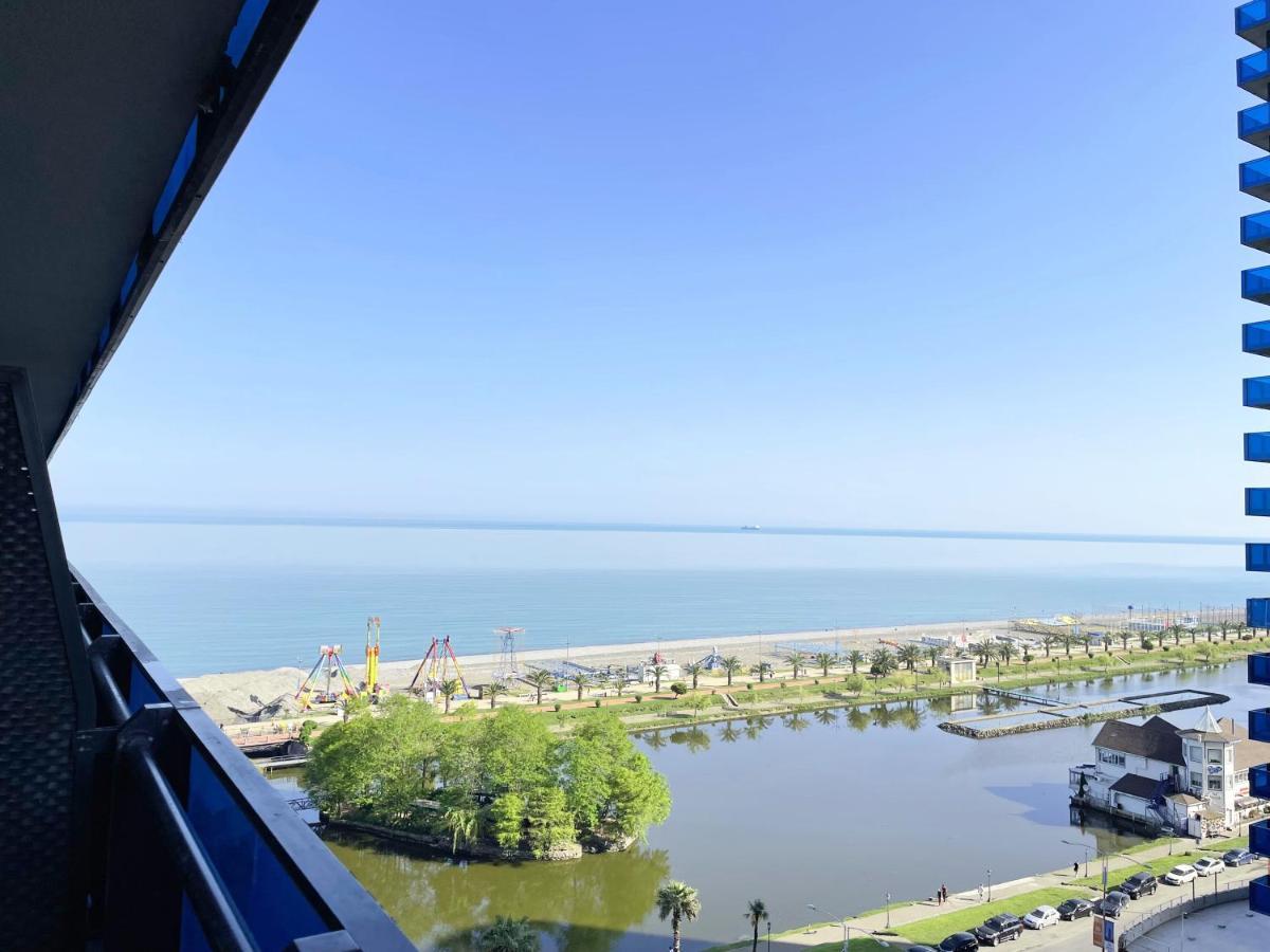 Orbi City Sea View Batumi Eksteriør billede