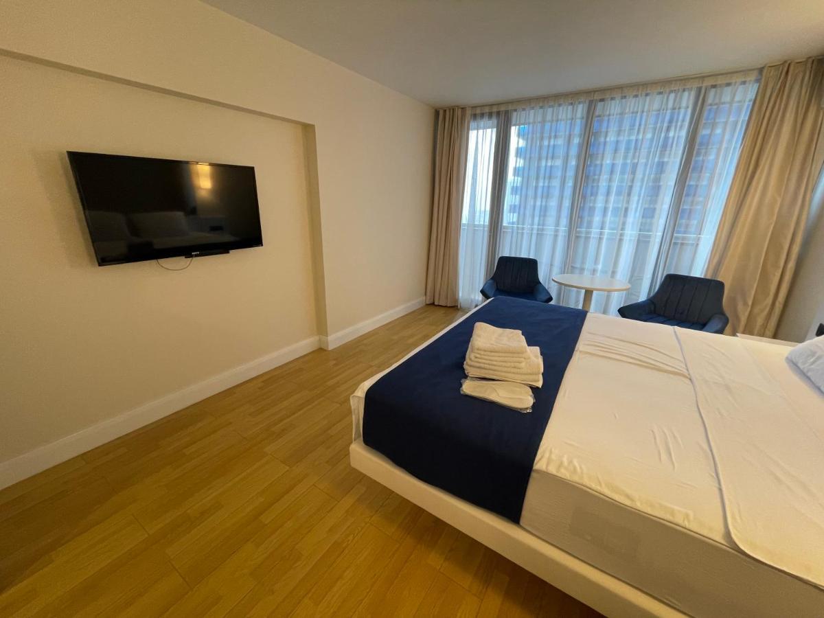 Orbi City Sea View Batumi Eksteriør billede