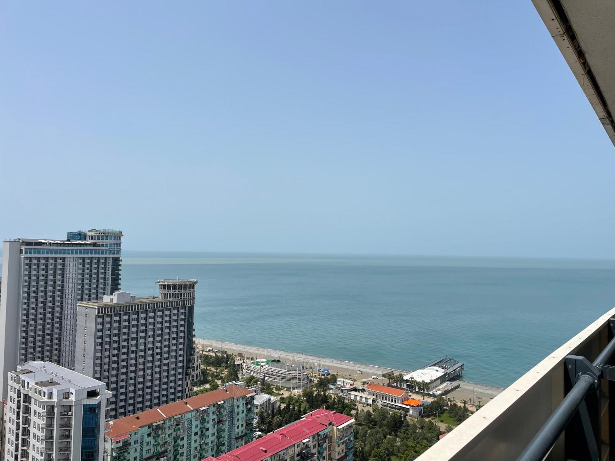 Orbi City Sea View Batumi Eksteriør billede