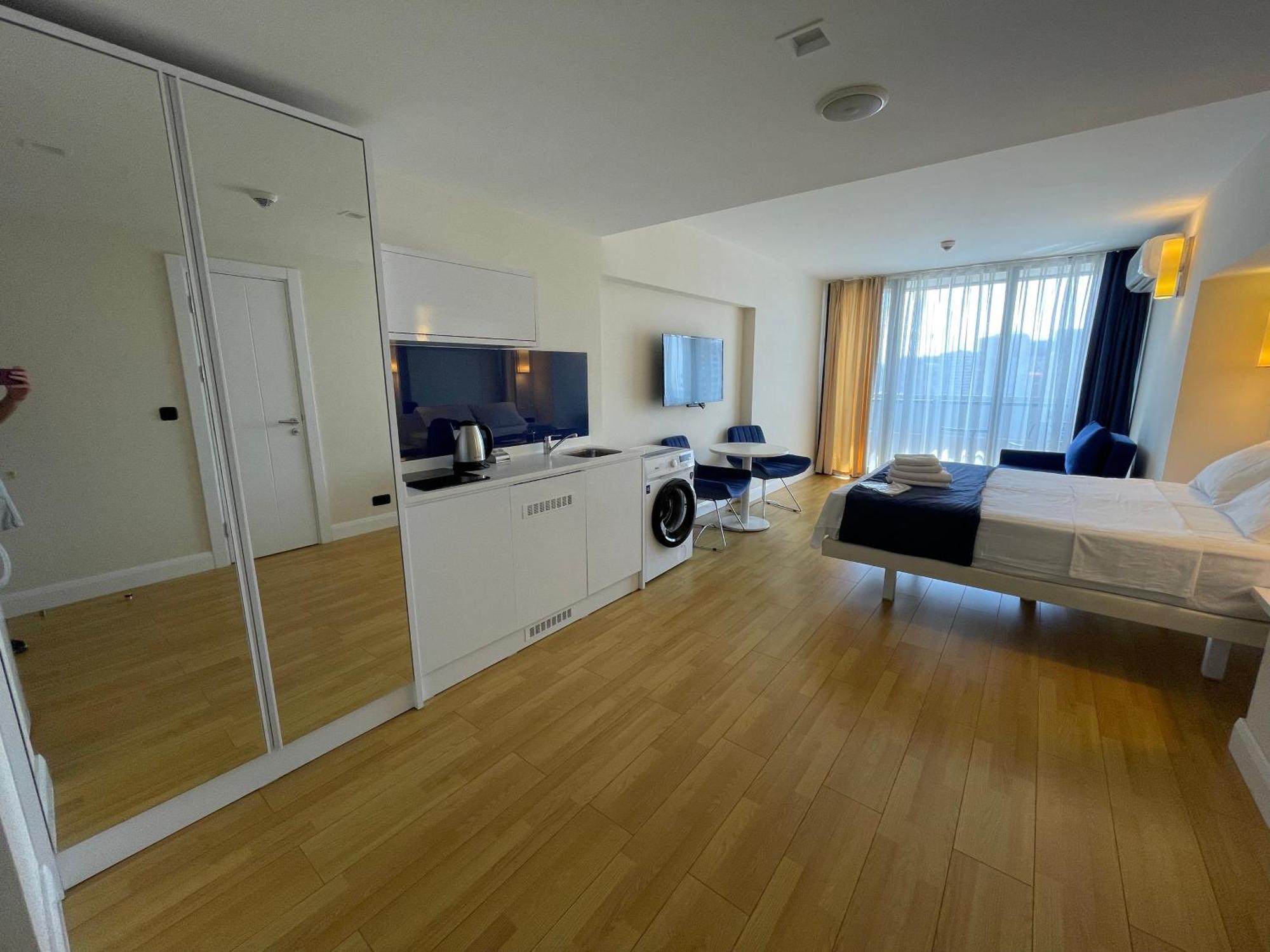 Orbi City Sea View Batumi Eksteriør billede